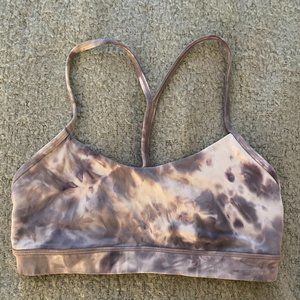 Lulu Lemon Flow Y Bra Nulu *Light Support